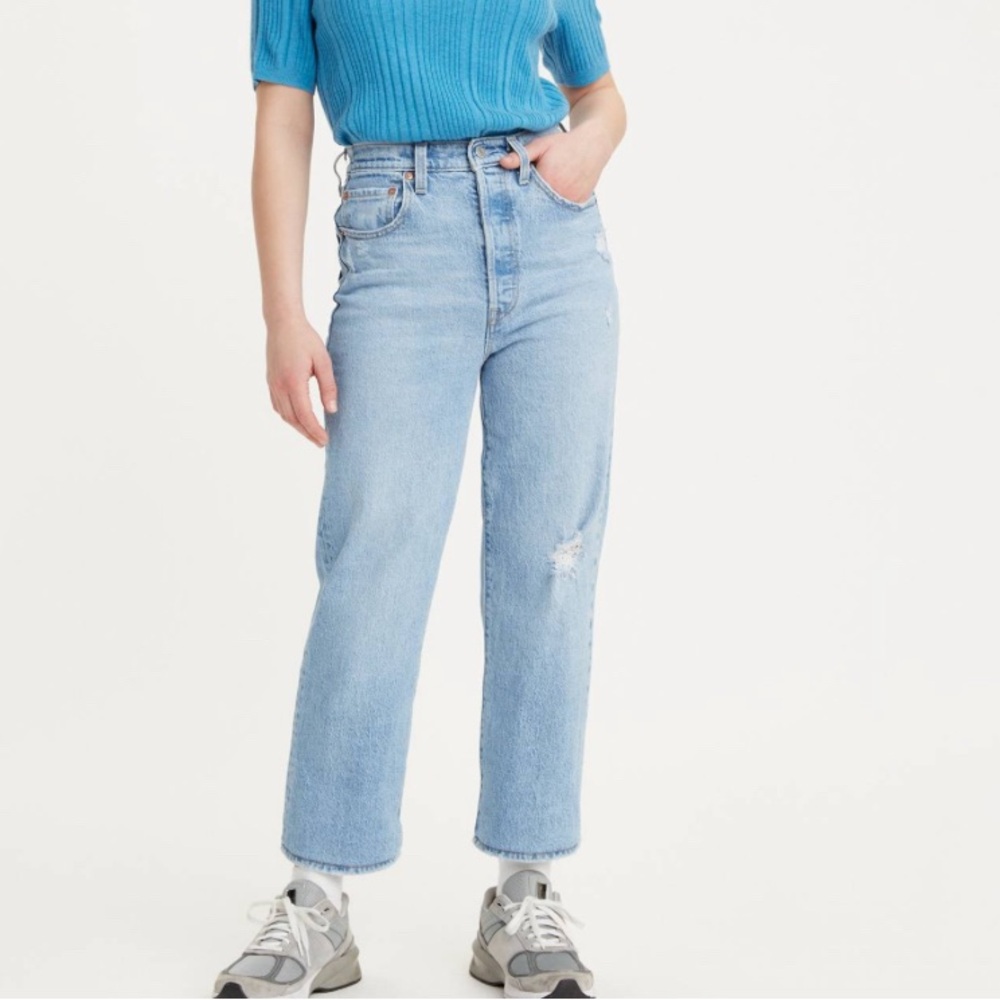 Levi’s Ribcage Straight Ankle Jeans